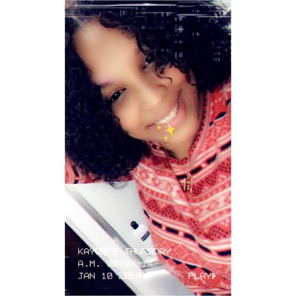 Meet your Posher, Carla - Picture 1 of 1